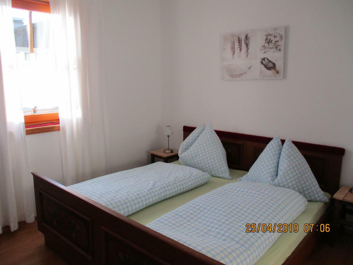 Haus Am Dorfplatz Apartment Uttendorf Ngoại thất bức ảnh